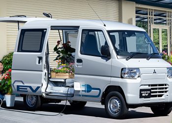 Mitsubishi L100 EV Dapat Penyegaran Fitur Canggih, Makin Cocok Buat Armada Bisnis!