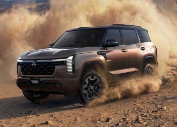 Generasi Terbaru Mitsubishi Pajero Resmi Meluncur, Makin Mewah dan Ganas!