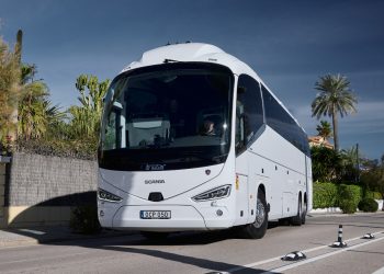 Bus Scania Irizar i6S PHEV Punya Mode EV 80 Km dan Hemat BBM 47 Persen