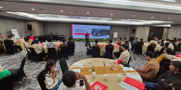 Wealthy Menyapa Surabaya, Bicara Era Modern dan Masa Depan Industri Otomotif