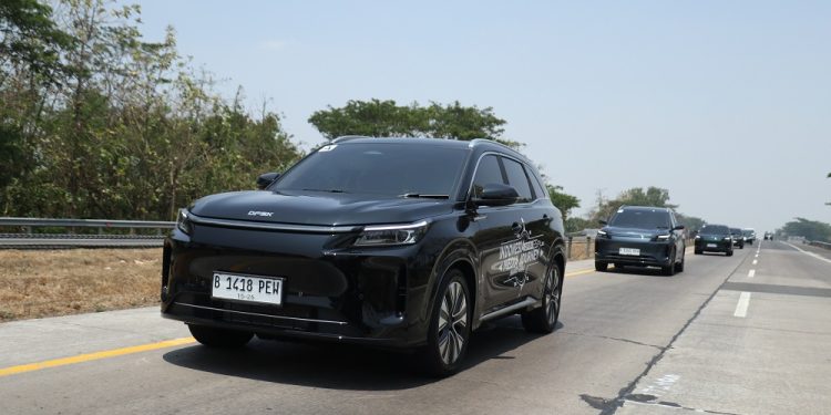 Efisiensi Jadi Kunci, DFSK E5 Plus Andalkan Teknologi PHEV untuk Mobilitas Harian dan Jarak Jauh