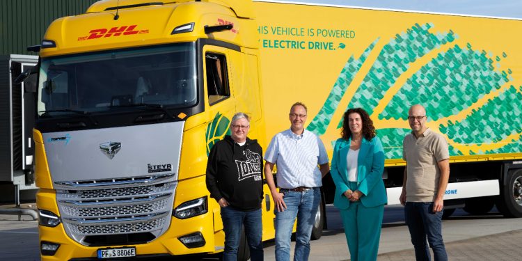 Terjang Antarnegara, DHL Siap Operasikan Truk Listrik SuperPanther eTopas 600