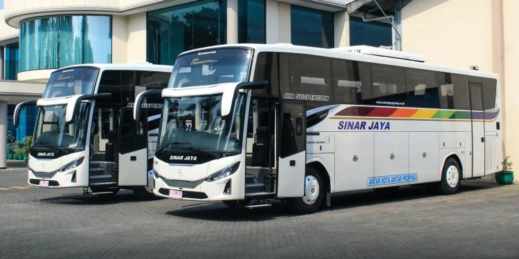 Cetak Sejarah! Bus PO Sinar Jaya Perdana Pakai Bodi Patriot Diamanthe 16T-2 Morodadi Prima!