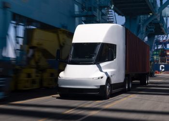 Truk Tesla Semi Mulai Diproduksi Hingga 50.000 Unit Per Tahun, Cek Spesifikasinya